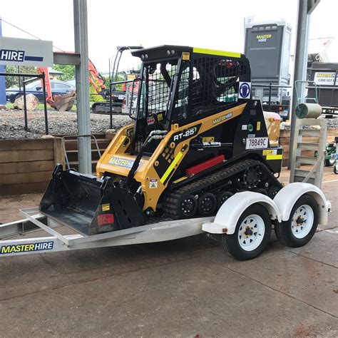 skid steer hire toowoomba|1.6t Tracked Loaders for Hire .